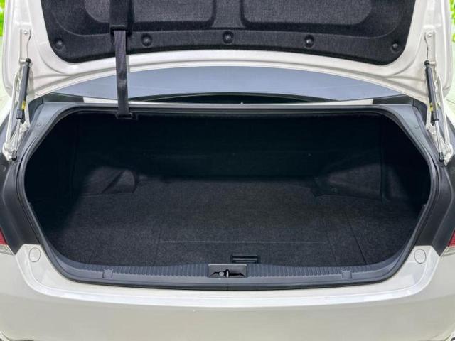 クラウンハイブリッド ハイブリッドアスリートS 新品タイヤ/純正 SDナビ/シートヒーター 前席/ヘッドランプ HID/USBジャック/Bluetooth接続/ETC/EBD付ABS/横滑り防止装置/アイドリングストップ/クルーズコントロール(8枚目)