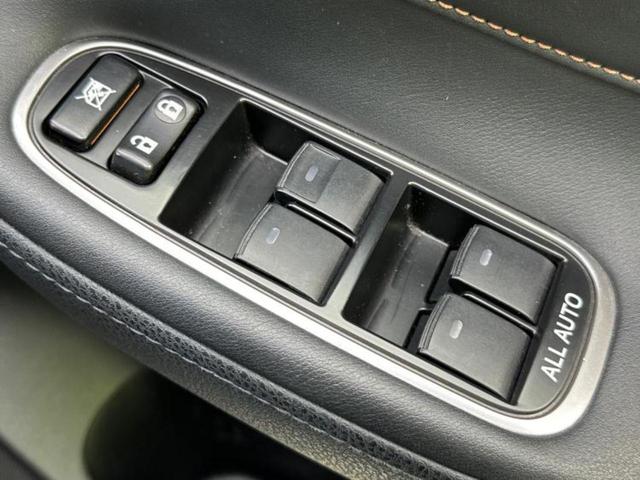 クラウンハイブリッド ハイブリッドアスリートS 新品タイヤ/純正 SDナビ/シートヒーター 前席/ヘッドランプ HID/USBジャック/Bluetooth接続/ETC/EBD付ABS/横滑り防止装置/アイドリングストップ/クルーズコントロール(16枚目)