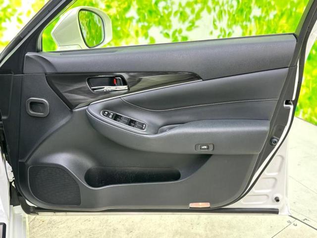 クラウンハイブリッド ハイブリッドアスリートS 新品タイヤ/純正 SDナビ/シートヒーター 前席/ヘッドランプ HID/USBジャック/Bluetooth接続/ETC/EBD付ABS/横滑り防止装置/アイドリングストップ/クルーズコントロール(20枚目)