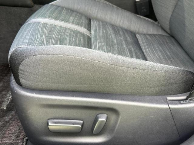 クラウンハイブリッド ハイブリッドアスリートS 新品タイヤ/純正 SDナビ/シートヒーター 前席/ヘッドランプ HID/USBジャック/Bluetooth接続/ETC/EBD付ABS/横滑り防止装置/アイドリングストップ/クルーズコントロール(25枚目)