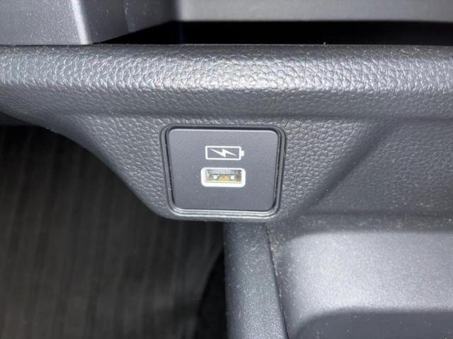 WR-V Z 保証書/純正 9インチ SDナビ/車線逸脱防止支援システム/シート ハーフレザー/ヘッドランプ LED/ETC/EBD付ABS/横滑り防止装置/クルーズコントロール/バックモニター/フルセグTV(16枚目)