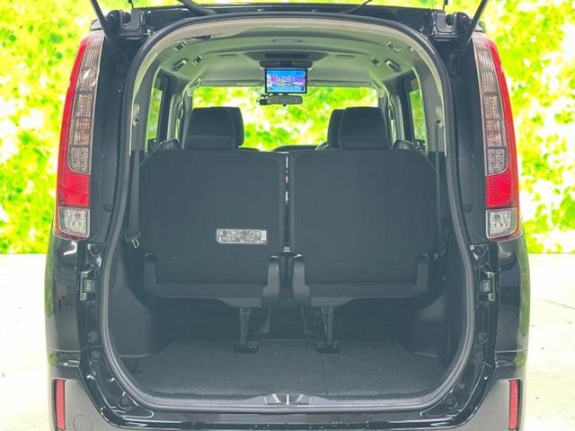 ノア ハイブリッドG 新品タイヤ/社外エアロ/保証書/社外 SDナビ/フリップダウンモニター 社外 10.1インチ/電動スライドドア/シートヒーター 前席/ドライブレコーダー 社外/ヘッドランプ LED 後席モニター(8枚目)