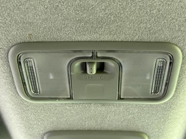 タンク カスタムG S 新品タイヤ/モデリスタエアロ/純正 9インチ メモリーナビ/スマートアシスト(トヨタ・ダイハツ)/両側電動スライドドア/パノラミックビューモニター/車線逸脱防止支援システム/ドライブレコーダー 純正(35枚目)