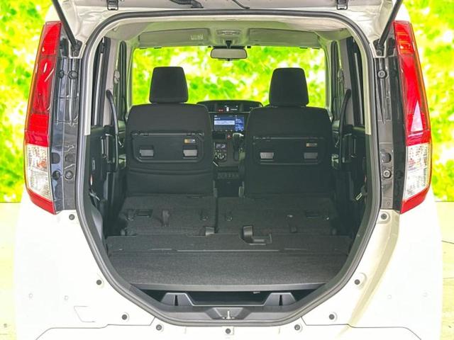 ルーミー カスタムG-T 新品タイヤ/モデリスタエアロ/純正 9インチ SDナビ/スマートアシスト(トヨタ・ダイハツ)/両側電動スライドドア/シートヒーター 前席/パノラミックビューモニター/車線逸脱防止支援システム ターボ(8枚目)