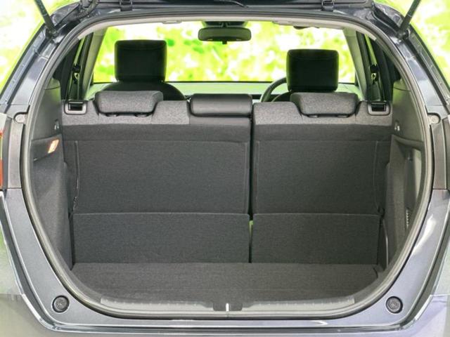 フィット eHEVホーム 純正 SDナビ/ホンダセンシング/車線逸脱防止支援システム/ヘッドランプ LED/USBジャック/Bluetooth接続/ETC/EBD付ABS/横滑り防止装置/アイドリングストップ バックカメラ(7枚目)