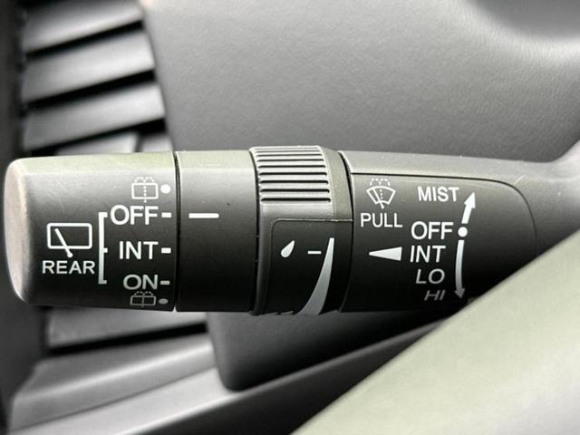 フィット eHEVホーム 純正 SDナビ/ホンダセンシング/車線逸脱防止支援システム/ヘッドランプ LED/USBジャック/Bluetooth接続/ETC/EBD付ABS/横滑り防止装置/アイドリングストップ バックカメラ(34枚目)