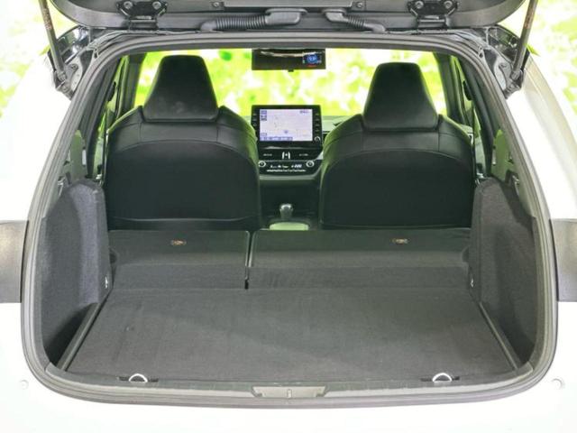 カローラツーリング ハイブリッドダブルバイビー 新品タイヤ/純正 SDナビ/衝突安全装置/車線逸脱防止支援システム/シート ハーフレザー/ヘッドランプ LED/Bluetooth接続/ETC/EBD付ABS/横滑り防止装置/アイドリングストップ(8枚目)