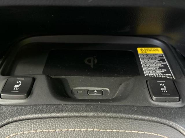 カローラツーリング ハイブリッドダブルバイビー 新品タイヤ/純正 SDナビ/衝突安全装置/車線逸脱防止支援システム/シート ハーフレザー/ヘッドランプ LED/Bluetooth接続/ETC/EBD付ABS/横滑り防止装置/アイドリングストップ(17枚目)