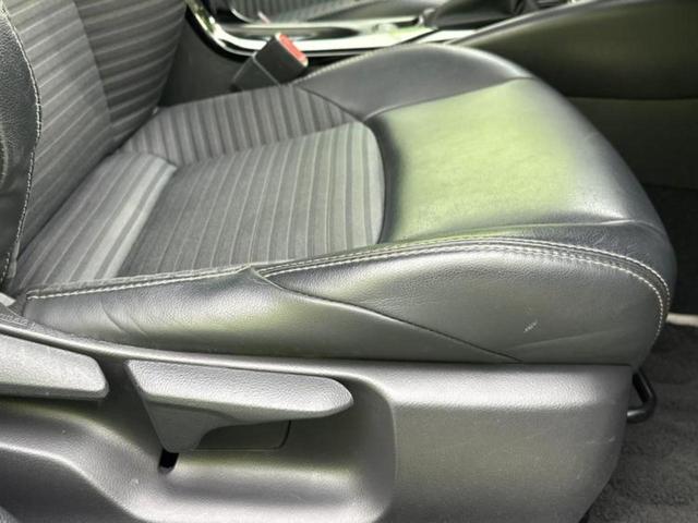 カローラツーリング ハイブリッドダブルバイビー 新品タイヤ/純正 SDナビ/衝突安全装置/車線逸脱防止支援システム/シート ハーフレザー/ヘッドランプ LED/Bluetooth接続/ETC/EBD付ABS/横滑り防止装置/アイドリングストップ(26枚目)