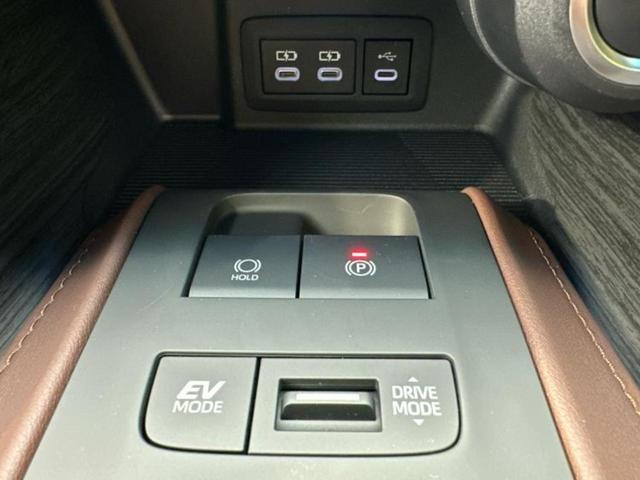 ハリアーハイブリッド Zレザーパッケージ 調光パノラマルーフ/JBL/ディスプレイオーディオ+ナビ12.3インチ/デジタルインナーミラー/トヨタセーフティセンス/エアーシート 前席/パノラミックビューモニター/車線逸脱防止支援システム(16枚目)