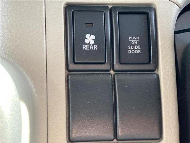 エブリイワゴン PZターボスペシャル 新品タイヤ/保証書/社外 SDナビ/衝突安全装置/両側電動スライドドア/ヘッドランプ HID/ETC/EBD付ABS/横滑り防止装置/ワンセグTV/DVD/エアバッグ 運転席/エアバッグ 助手席(12枚目)