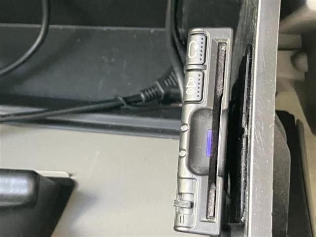 エブリイワゴン PZターボスペシャル 新品タイヤ/保証書/社外 SDナビ/衝突安全装置/両側電動スライドドア/ヘッドランプ HID/ETC/EBD付ABS/横滑り防止装置/ワンセグTV/DVD/エアバッグ 運転席/エアバッグ 助手席(18枚目)