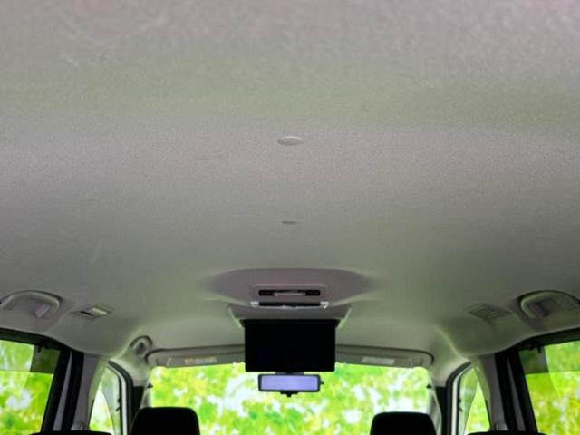 セレナ ハイウェイスターVセレクション 新品タイヤ/保証書/純正 9インチ SDナビ/フリップダウンモニター/インテリジェントルームミラー/エマージェンシーブレーキ/両側電動スライドドア/アラウンドビューモニター/車線逸脱防止支援システム(21枚目)