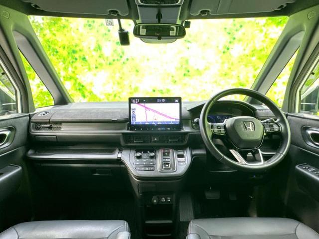 ステップワゴン ｅＨＥＶスパーダプレミアムライン　新品タイヤ／純正　１１インチ　メモリーナビ／フリップダウンモニター　純正　１５．６インチ／ホンダセンシング／両側電動スライドドア／シートヒーター　前席／マルチビューカメラシステム　衝突被害軽減システム（4枚目）