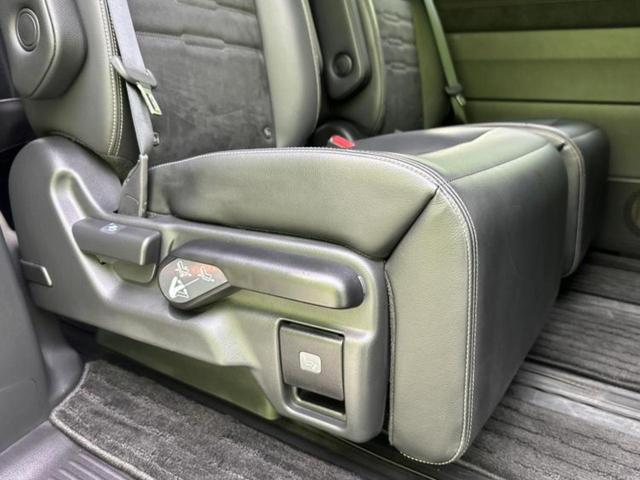 ステップワゴン ｅＨＥＶスパーダプレミアムライン　新品タイヤ／純正　１１インチ　メモリーナビ／フリップダウンモニター　純正　１５．６インチ／ホンダセンシング／両側電動スライドドア／シートヒーター　前席／マルチビューカメラシステム　衝突被害軽減システム（28枚目）