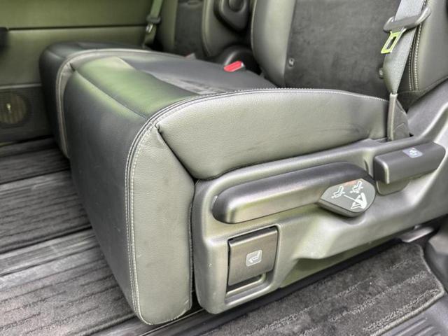 ステップワゴン ｅＨＥＶスパーダプレミアムライン　新品タイヤ／純正　１１インチ　メモリーナビ／フリップダウンモニター　純正　１５．６インチ／ホンダセンシング／両側電動スライドドア／シートヒーター　前席／マルチビューカメラシステム　衝突被害軽減システム（30枚目）