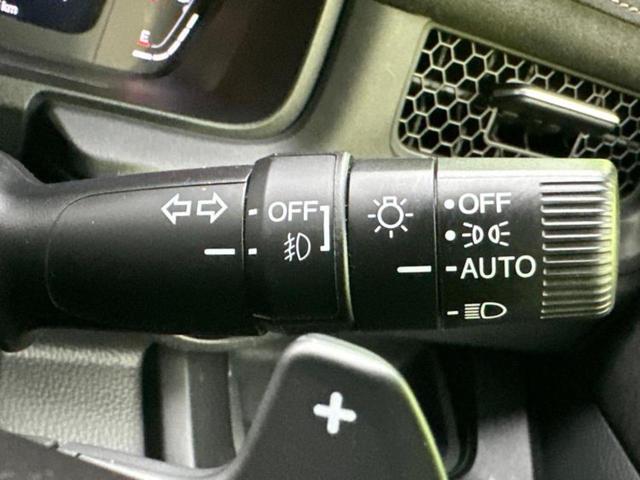 ステップワゴン ｅＨＥＶスパーダプレミアムライン　新品タイヤ／純正　１１インチ　メモリーナビ／フリップダウンモニター　純正　１５．６インチ／ホンダセンシング／両側電動スライドドア／シートヒーター　前席／マルチビューカメラシステム　衝突被害軽減システム（35枚目）