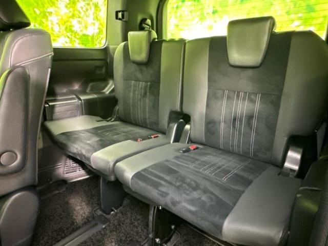 エスクァイア Ｇｉプレミアムパッケージブラックテーラード　純正　１０．５インチ　メモリーナビ／フリップダウンモニター　純正　１２．１インチ／デジタルインナーミラー／トヨタセーフティセンス／両側電動スライドドア／シートヒーター　前席　衝突被害軽減システム（7枚目）