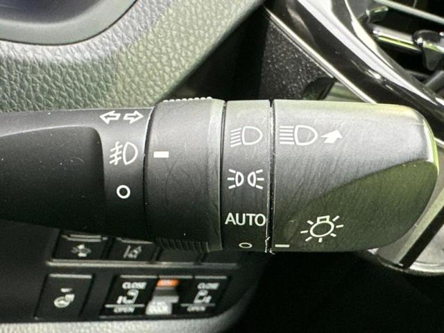 エスクァイア Ｇｉプレミアムパッケージブラックテーラード　純正　１０．５インチ　メモリーナビ／フリップダウンモニター　純正　１２．１インチ／デジタルインナーミラー／トヨタセーフティセンス／両側電動スライドドア／シートヒーター　前席　衝突被害軽減システム（35枚目）