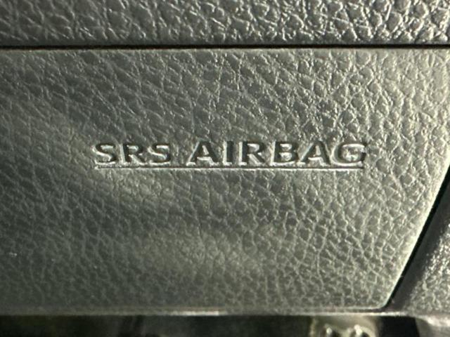 エスクァイア Ｇｉプレミアムパッケージブラックテーラード　純正　１０．５インチ　メモリーナビ／フリップダウンモニター　純正　１２．１インチ／デジタルインナーミラー／トヨタセーフティセンス／両側電動スライドドア／シートヒーター　前席　衝突被害軽減システム（42枚目）