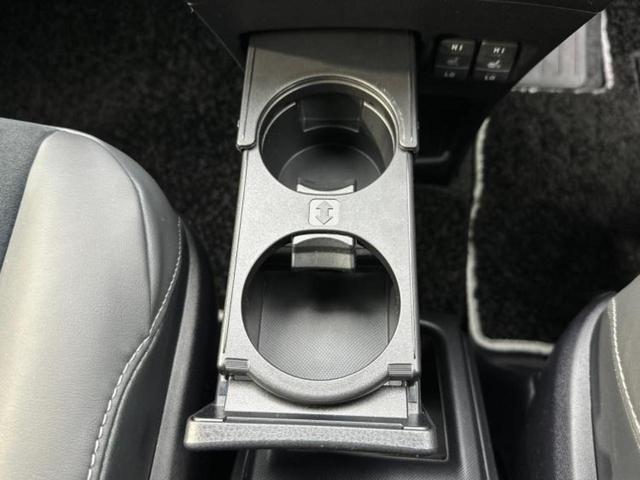 エスクァイア Ｇｉプレミアムパッケージブラックテーラード　純正　１０．５インチ　メモリーナビ／フリップダウンモニター　純正　１２．１インチ／デジタルインナーミラー／トヨタセーフティセンス／両側電動スライドドア／シートヒーター　前席　衝突被害軽減システム（45枚目）