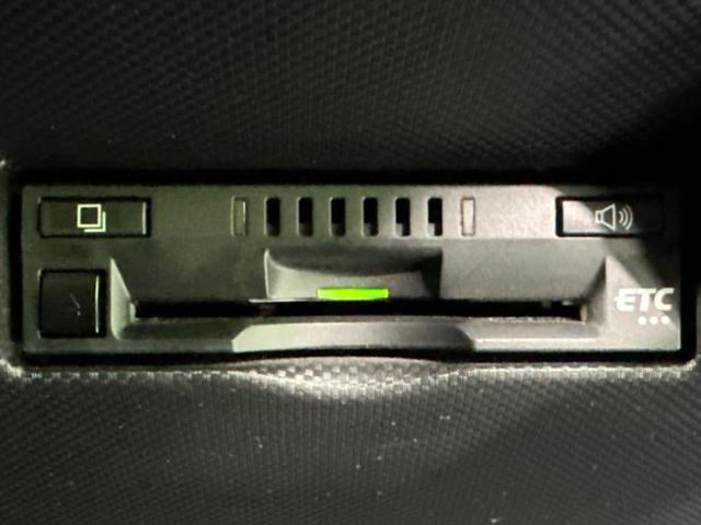 ロッキー プレミアムG HEV 新品タイヤ/保証書/ディスプレイオーディオ9インチ/スマートアシスト(トヨタ・ダイハツ)/シートヒーター 前席/パノラマモニター/車線逸脱防止支援システム/シート ハーフレザー 衝突被害軽減システム(14枚目)