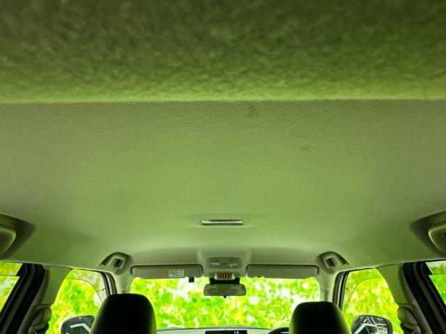 ロッキー プレミアムG HEV 新品タイヤ/保証書/ディスプレイオーディオ9インチ/スマートアシスト(トヨタ・ダイハツ)/シートヒーター 前席/パノラマモニター/車線逸脱防止支援システム/シート ハーフレザー 衝突被害軽減システム(19枚目)