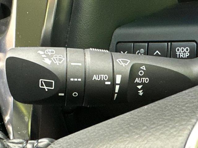 アルファードハイブリッド 4WDハイブリッドSR Cパッケージ 新品タイヤ/サンルーフ/純正エアロ/ディスプレイオーディオ9インチ/フリップダウンモニター 純正 12.8インチ/両側電動スライドドア/シートヒーター/シート 合皮/電動バックドア フルエアロ 4WD(37枚目)