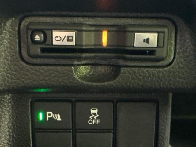 N-BOXカスタム L・ターボスタイルプラスブラック 新品タイヤ/保証書/純正 9インチ SDナビ/ホンダセンシング/両側電動スライドドア/シートヒーター 前席/車線逸脱防止支援システム/シート ハーフレザー/ドライブレコーダー 前後 ターボ DVD再生(15枚目)