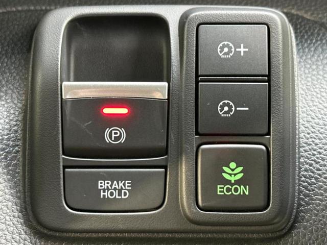 N-BOXカスタム L・ターボスタイルプラスブラック 新品タイヤ/保証書/純正 9インチ SDナビ/ホンダセンシング/両側電動スライドドア/シートヒーター 前席/車線逸脱防止支援システム/シート ハーフレザー/ドライブレコーダー 前後 ターボ DVD再生(18枚目)