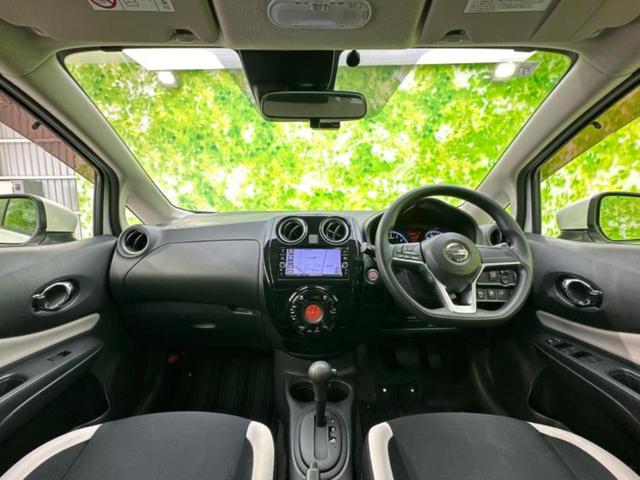 ノート Ｘ　新品タイヤ／保証書／純正　ＳＤナビ／エマージェンシーブレーキ／車線逸脱防止支援システム／ドライブレコーダー　純正／ヘッドランプ　ＬＥＤ／Ｂｌｕｅｔｏｏｔｈ接続／ＥＴＣ／ＥＢＤ付ＡＢＳ　バックカメラ（4枚目）