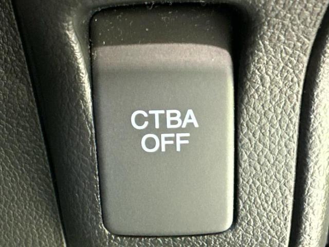 N-BOXカスタム SSパッケージ 新品タイヤ/シティーブレーキアクティブシステム(ホンダ)/両側電動スライドドア/ヘッドランプ HID/EBD付ABS/横滑り防止装置/アイドリングストップ/エアバッグ 運転席 HIDヘッドライト(14枚目)