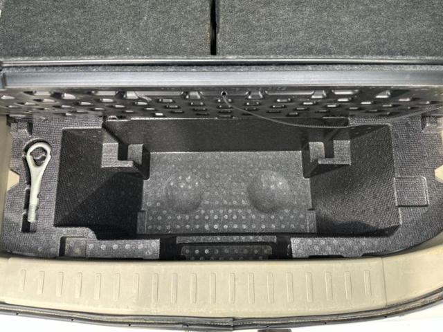 ムーヴ X 新品タイヤ/純正 SDナビ/Bluetooth接続/EBD付ABS/横滑り防止装置/アイドリングストップ/ワンセグTV/DVD/エアバッグ 運転席/エアバッグ 助手席/衝突安全ボディ DVD再生(40枚目)