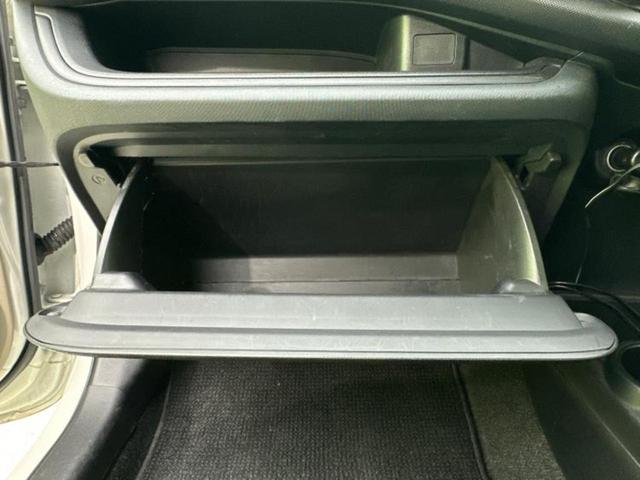 アクア Ｇ　新品タイヤ／保証書／社外　ＳＤナビ／ドライブレコーダー　社外／ＵＳＢジャック／Ｂｌｕｅｔｏｏｔｈ接続／ＥＴＣ／ＥＢＤ付ＡＢＳ／横滑り防止装置／アイドリングストップ／フルセグＴＶ／ＤＶＤ　ＤＶＤ再生（36枚目）