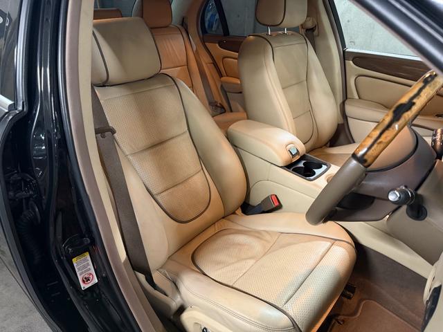 �V�[�g���y�A�ς�