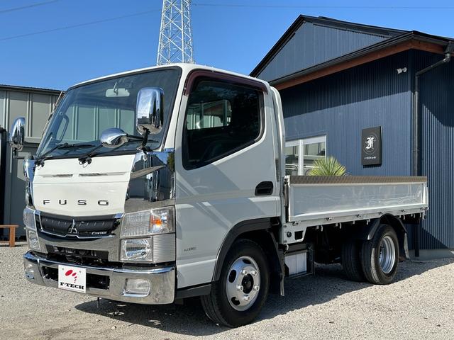 キャンター 全低床 メッキパーツ/カーナビゲーション/バックカメラ/ETC/左側電動格納ミラー/新品 アオリアルミ縞鋼板/新品 荷台鉄板張り/積載量2000Kg/(3枚目)