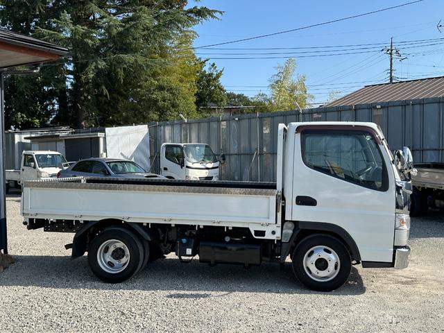 キャンター 全低床 メッキパーツ/カーナビゲーション/バックカメラ/ETC/左側電動格納ミラー/新品 アオリアルミ縞鋼板/新品 荷台鉄板張り/積載量2000Kg/(13枚目)