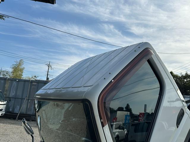 キャンター 全低床 メッキパーツ/カーナビゲーション/バックカメラ/ETC/左側電動格納ミラー/新品 アオリアルミ縞鋼板/新品 荷台鉄板張り/積載量2000Kg/(44枚目)
