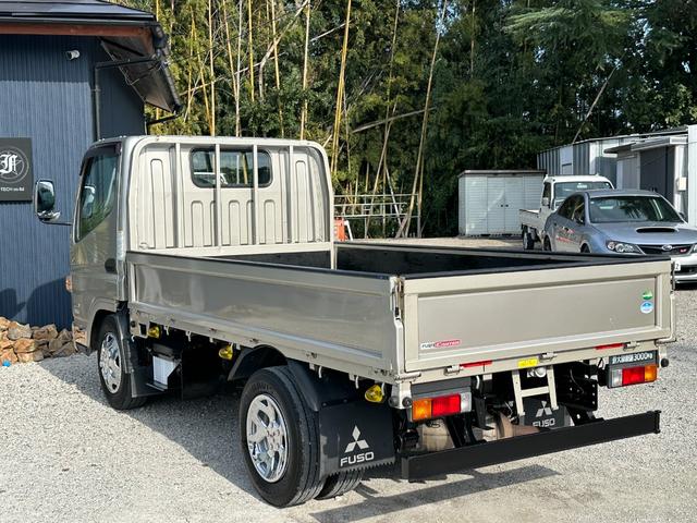 キャンター 全低床カスタム メッキパーツ/カーナビゲーション/ETC/両側 電動格納ミラー/新品アオリ鏡面ステンレス張り/荷台鉄板張り/積載量3000Kg/(14枚目)