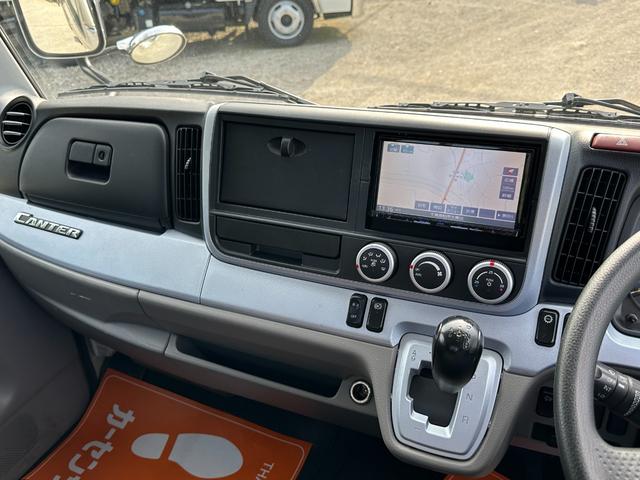 キャンター 全低床カスタム メッキパーツ/カーナビゲーション/ETC/両側 電動格納ミラー/新品アオリ鏡面ステンレス張り/荷台鉄板張り/積載量3000Kg/(28枚目)