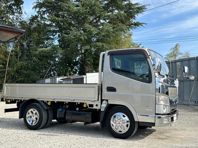 キャンター 全低床カスタム メッキパーツ/カーナビゲーション/ETC/両側 電動格納ミラー/新品アオリ鏡面ステンレス張り/荷台鉄板張り/積載量3000Kg/(45枚目)