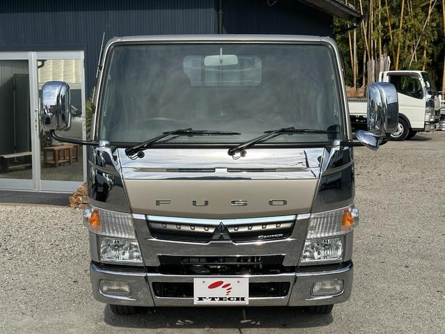 キャンター 全低床カスタム メッキパーツ/カーナビゲーション/ETC/両側 電動格納ミラー/新品アオリ鏡面ステンレス張り/荷台鉄板張り/積載量3000Kg/(46枚目)