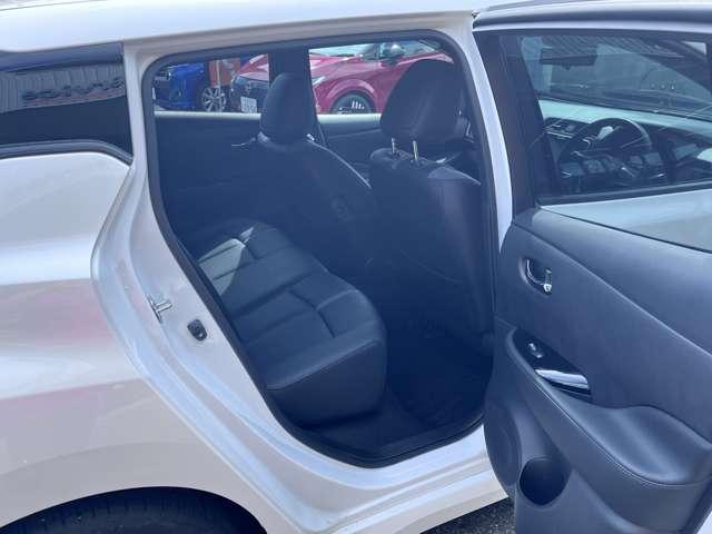 リーフ e+ G 試乗車UP・全周囲カメラ・純正ナビ・LEDヘッドライト シートヒーター 車線逸脱 ETC 1オーナー サイドカーテンエアバック(8枚目)