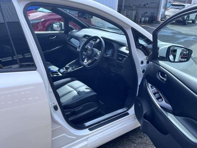 リーフ e+ G 試乗車UP・全周囲カメラ・純正ナビ・LEDヘッドライト シートヒーター 車線逸脱 ETC 1オーナー サイドカーテンエアバック(9枚目)