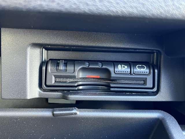 セレナ ハイウェイスター ワンオーナー・バックモニター・両側パワスラ・ETC ダブルエアコン メモリーナビゲーション LED キーレス 禁煙 ナビTV 横滑防止装置 点検記録簿 ダブルエアバック(18枚目)