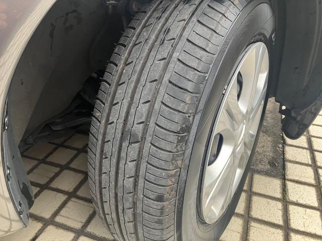 ノート Ｘ　ＤＩＧ－Ｓ　ナビ　スマートキー　アイドリングストップ　電動格納ミラー　ＣＶＴ　盗難防止システム　衝突安全ボディ　ＡＢＳ　エアコン　パワーステアリング　パワーウィンドウ（19枚目）