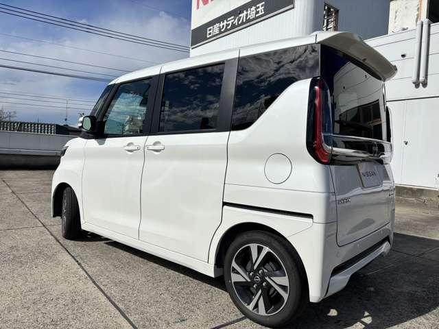 ルークス ハイウェイスター　Ｇターボプロパイロットエディション　両側パワードア　プリクラッシュセーフティー　コーナーソナー　アダプティブクルコン　レーンキープ　ベンチシート　オートハイビーム　インテリキ－　アイドリングストップ　ＡＣ　セキュリティー　Ｒカメラ　ＰＳ（3枚目）