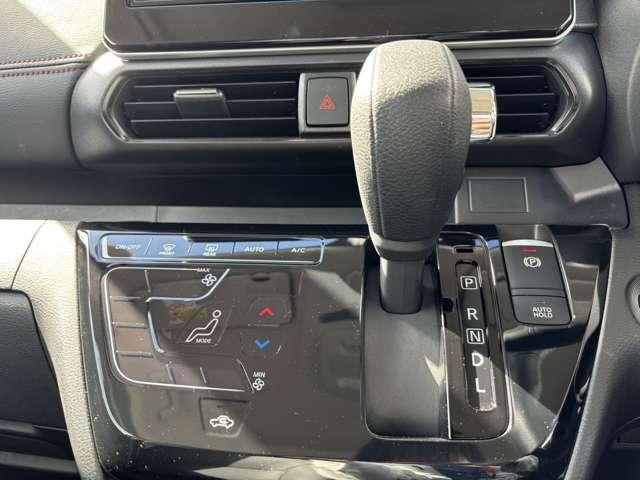 ルークス ハイウェイスター　Ｇターボプロパイロットエディション　両側パワードア　プリクラッシュセーフティー　コーナーソナー　アダプティブクルコン　レーンキープ　ベンチシート　オートハイビーム　インテリキ－　アイドリングストップ　ＡＣ　セキュリティー　Ｒカメラ　ＰＳ（18枚目）