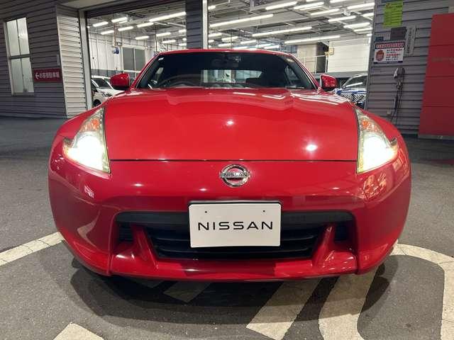 フェアレディZ バージョンST ワンオーナー ユーザー買取車 BOSSサウンド レイズ製19インチアルミ鍛造ホイール 本革・スエード調ファブリックコンビシート・シートヒーター HDDナビ PWシート エアバック(4枚目)