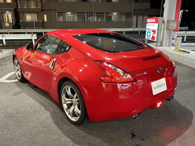 フェアレディZ バージョンST ワンオーナー ユーザー買取車 BOSSサウンド レイズ製19インチアルミ鍛造ホイール 本革・スエード調ファブリックコンビシート・シートヒーター HDDナビ PWシート エアバック(9枚目)